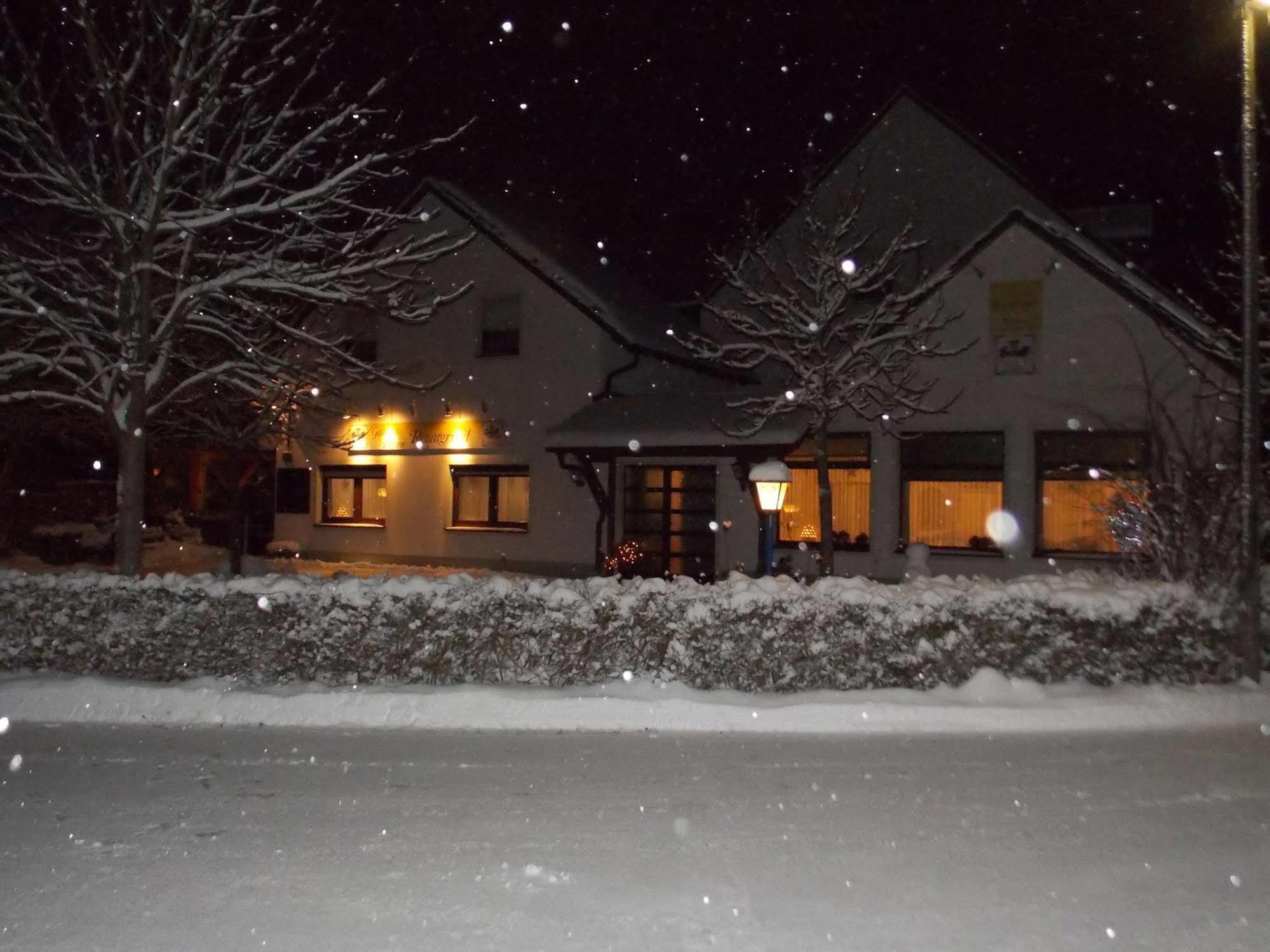 Gasthaus Pension Rezatgrund Windsbach Экстерьер фото